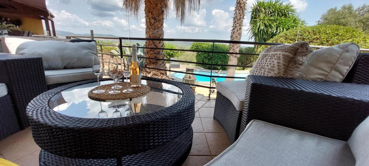 Beautiful Villa With A Stunning View Roujan Zewnętrze zdjęcie