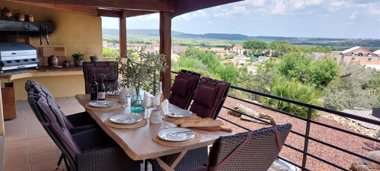 Beautiful Villa With A Stunning View Roujan Zewnętrze zdjęcie